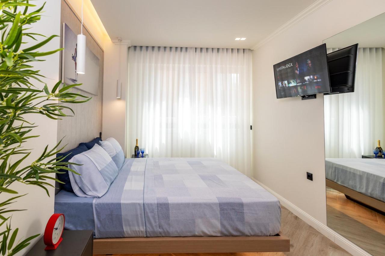 Triple A @ Trendy Psiri - Art & Nightlife Aparthotel Athens Exterior photo